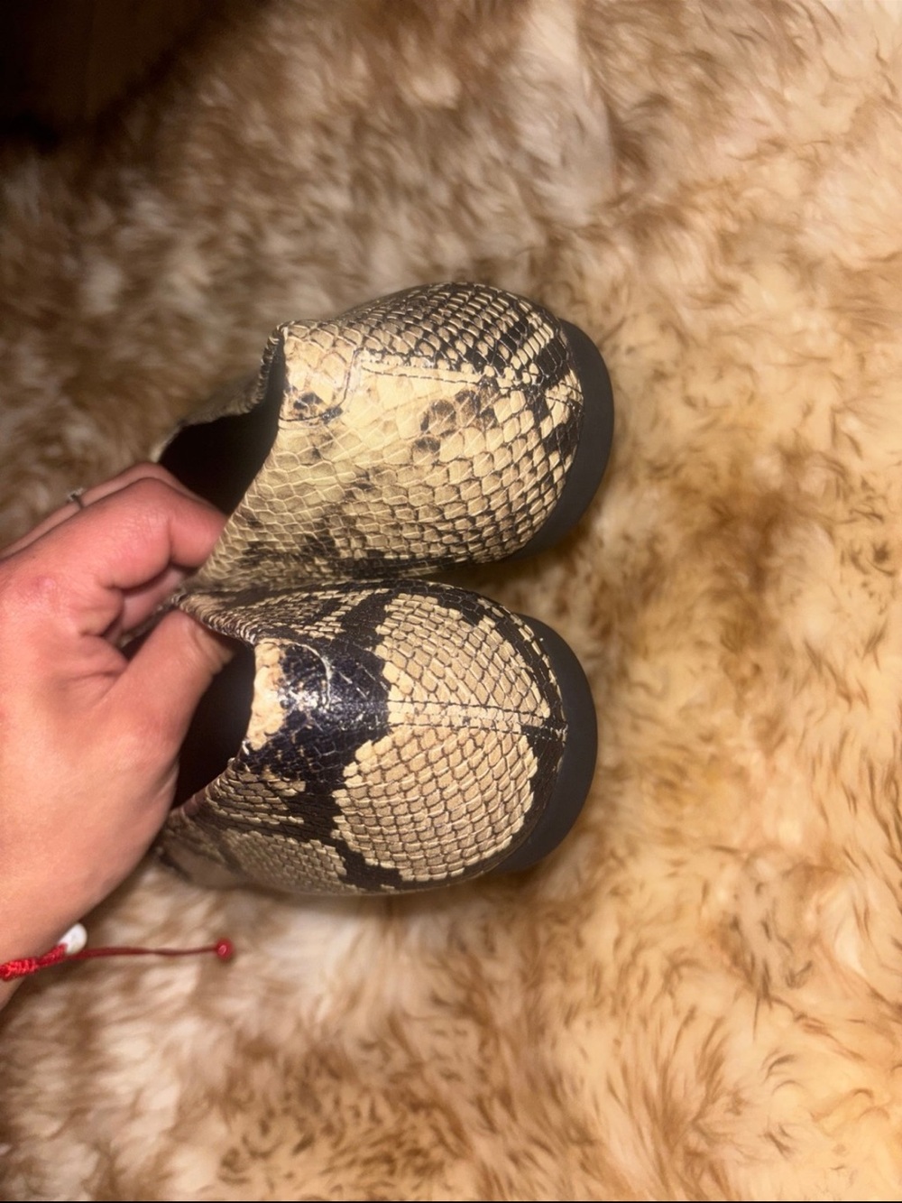 Vagabond Snakeskin Pointed Toe Flats in Beige and Black - Picture 4 of 5